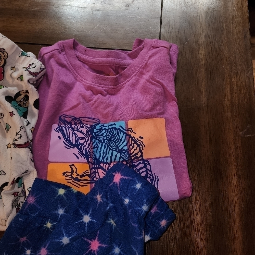 Lot of girls sleep wear pants shirt outfits size 4t